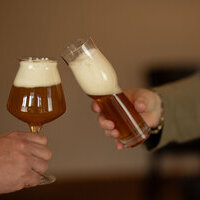 Cheers! - Verena Ahmann - Die Bierdame Cheers!